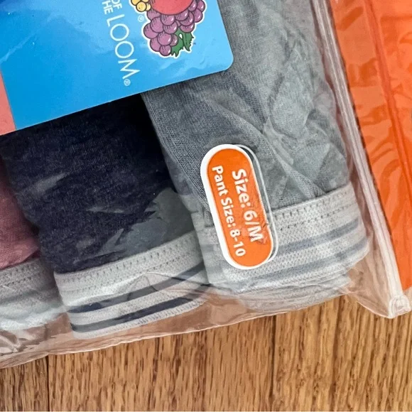 Fruit of the Loom Cotton Briefs and Hi-Cuts Set of 2 packages - Picture 4 of 7